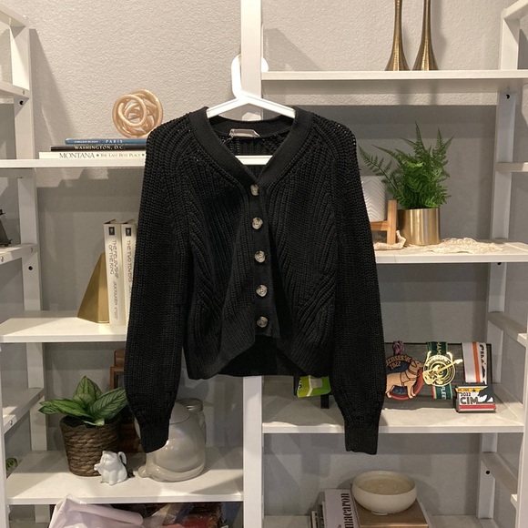 Everlane Textured Crop cardigan - Picture 3 of 8